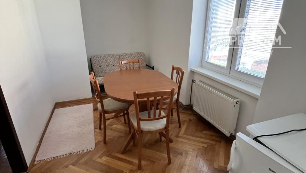 Trojizbový byt na Sasinkovej ulici