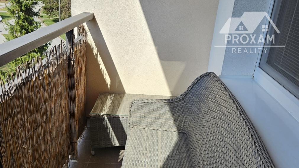 Nadštandardný 2-izbový byt s loggiou – Tulská ulica, Banská Bystrica