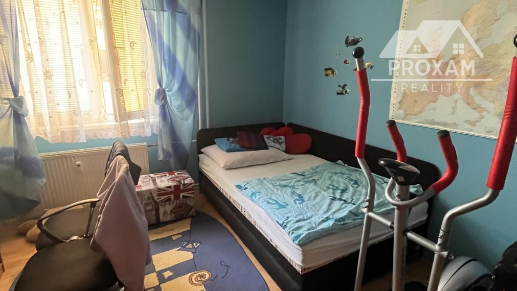 Na predaj 4-izbový byt v Starej Turej