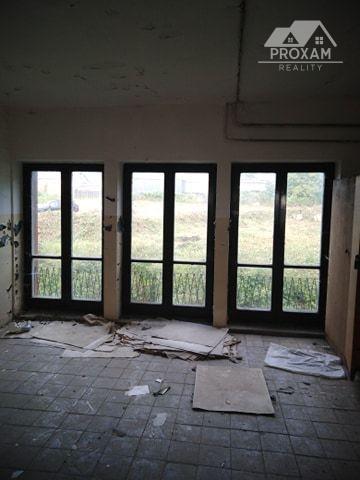 Trojpodlažná budova na podnikanie