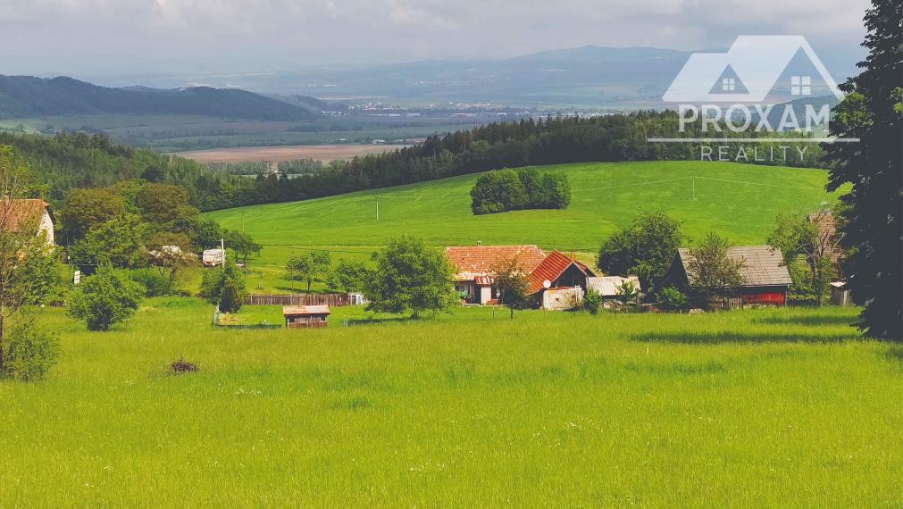 Exkluzívne ponúkame na predaj pozemok vhodný na výstavbu rodinného domu
