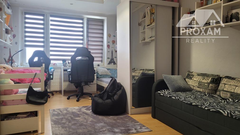 Ponúkame na predaj pekný 2 izb. byt v Lučenci Rúbanisko II