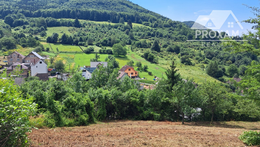 Iba u nás, ponúkame na predaj slnečný pozemok  okres Prievidza