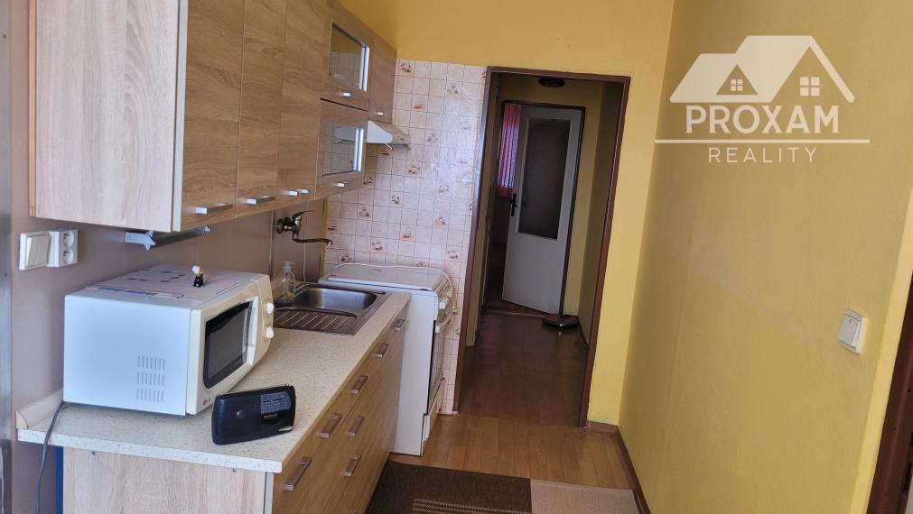 Ponúkame na predaj priestranný 2 izb. byt v Rimavskej Sobote sídlisko Rimava