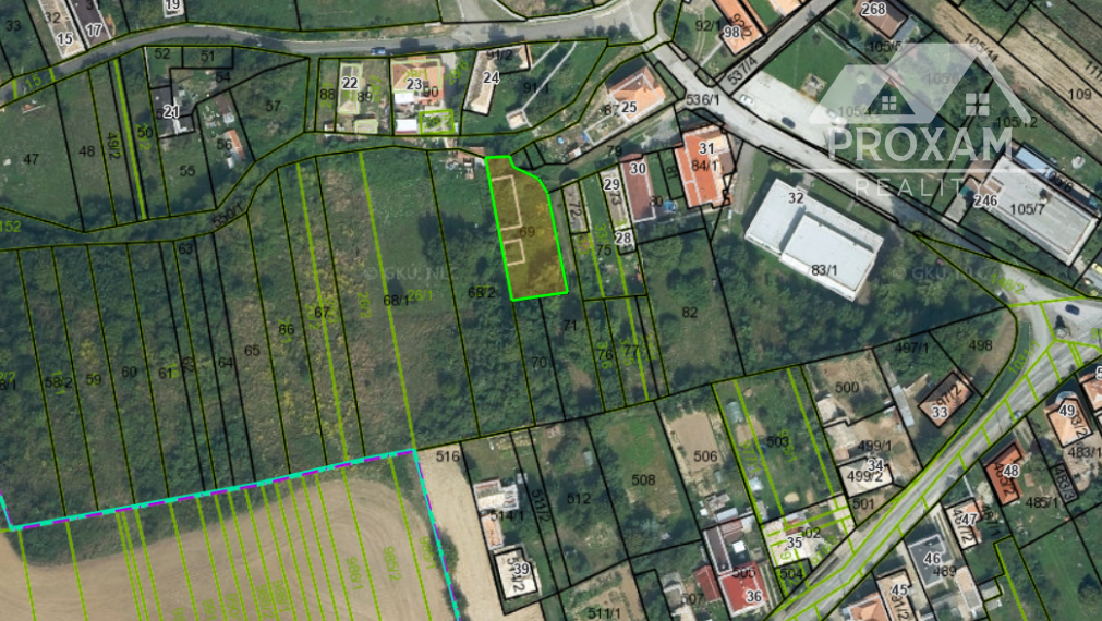 Na predaj pozemok vhodný na výstavbu domu, chaty, rekreačné účely.