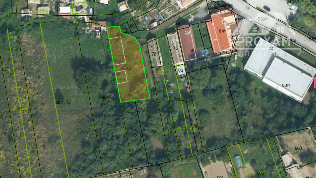 Na predaj pozemok vhodný na výstavbu domu, chaty, rekreačné účely.