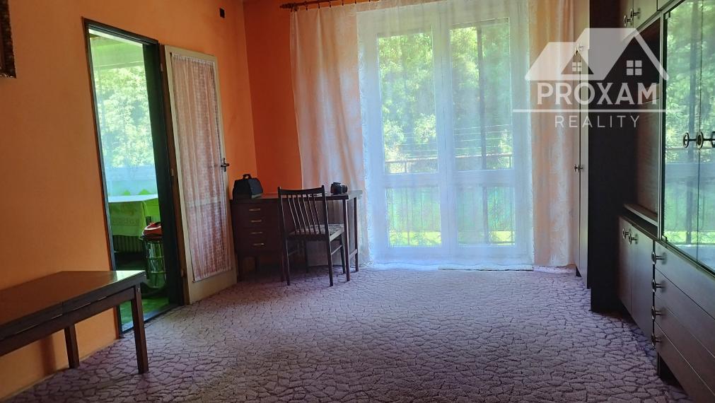 Predaj,2izb.byt s balkonom v obci Zlatno,okres Poltár