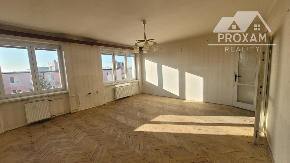 Ponúkame 3 izb. byt v centre Lučenca