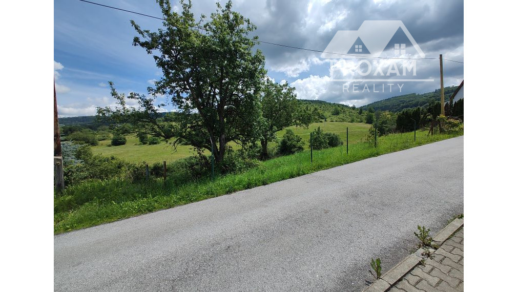 Na predaj stavebné pozemky. Výrazne znížená cena za jeden.