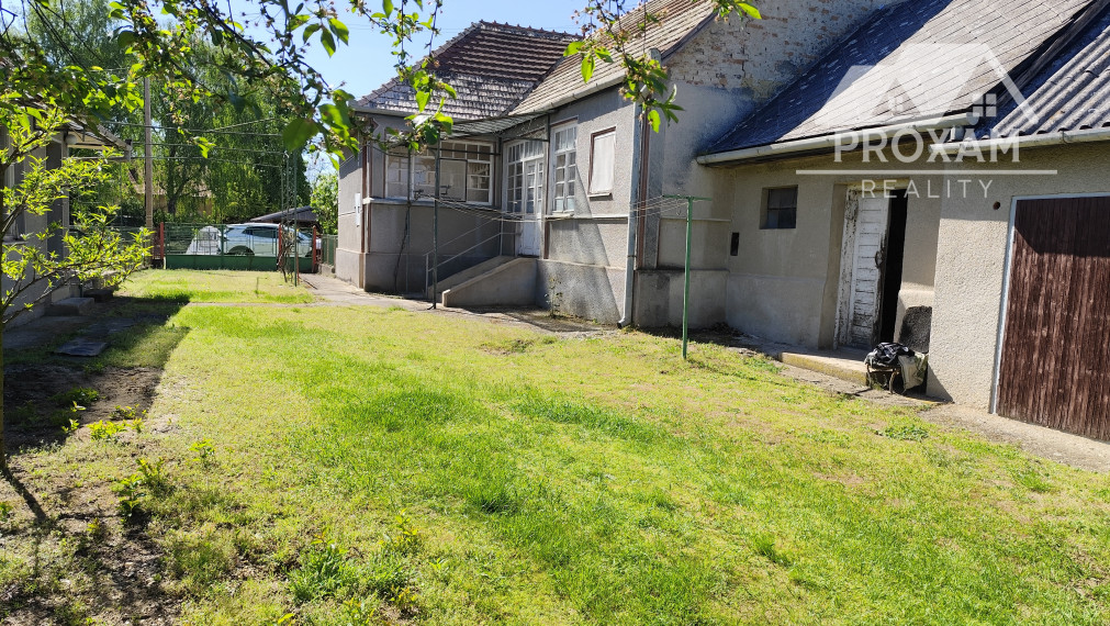 Ponúkame na predaj v tichom prostredí rod. dom v obci Kováčovce okr. Veľký Krtíš