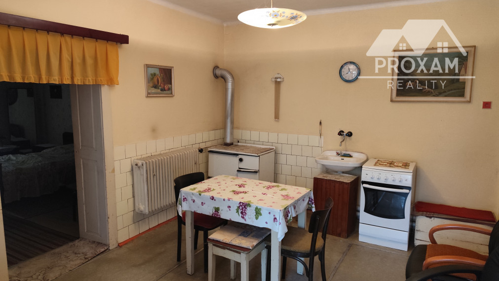 Ponúkame na predaj v tichom prostredí rod. dom v obci Kováčovce okr. Veľký Krtíš