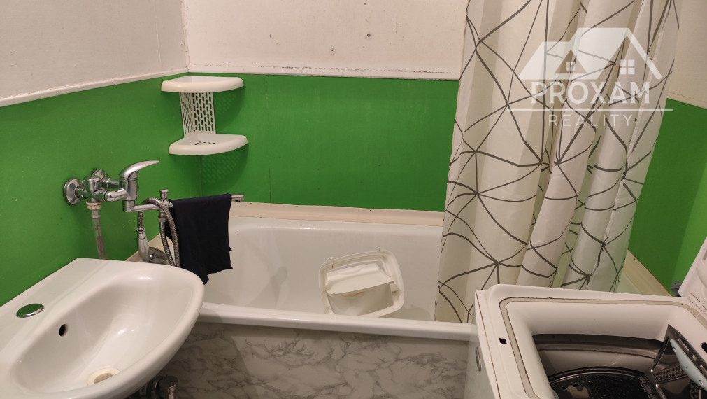 Ponúkame 2 izb. byt v Lučenci Rúbanisko I