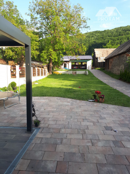 Na predaj útulný  5-izbový rodinný dom po kompletnej rekonštrukcii – Šalková