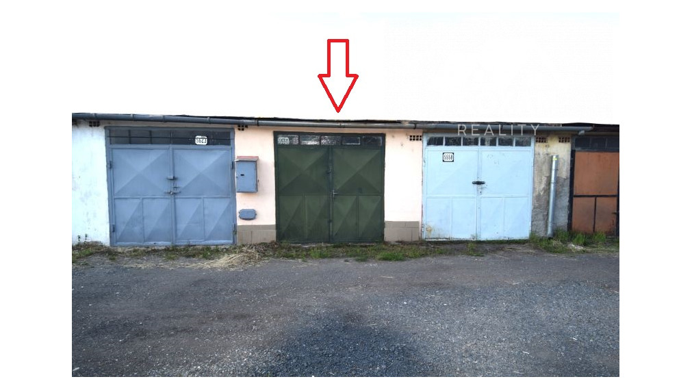 Na predaj dvojizbový byt s balkónom. + garáž