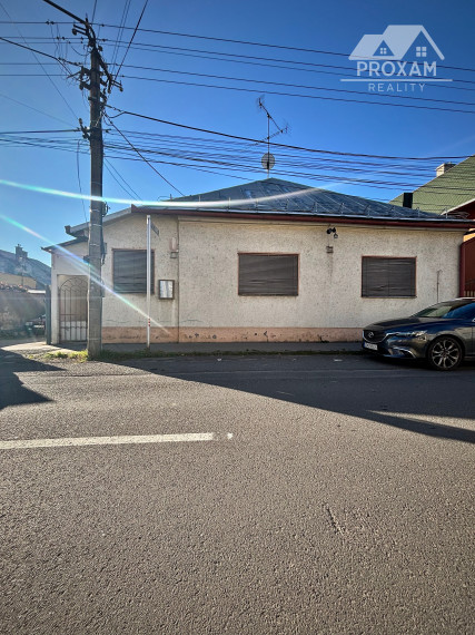 Na predaj zabehnutý autoservis v Lučenci