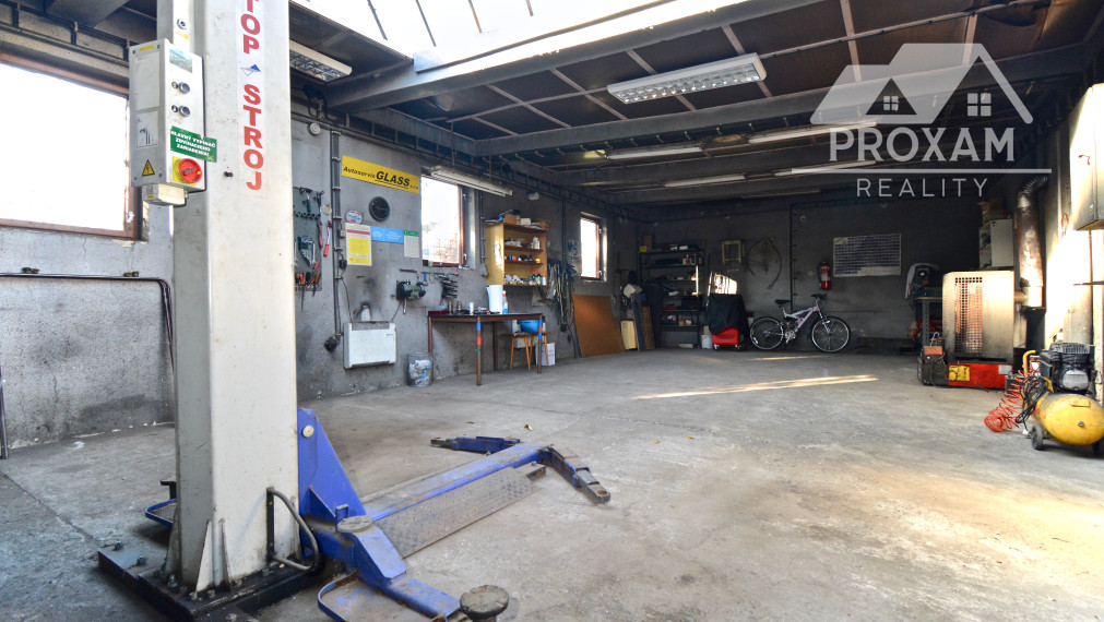 Na predaj zabehnutý autoservis v Lučenci