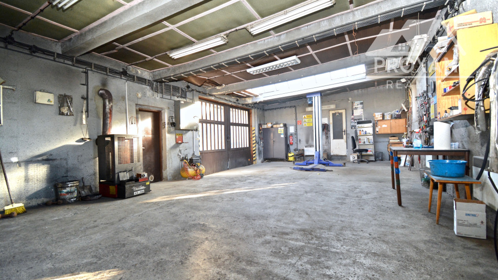 Na predaj zabehnutý autoservis v Lučenci