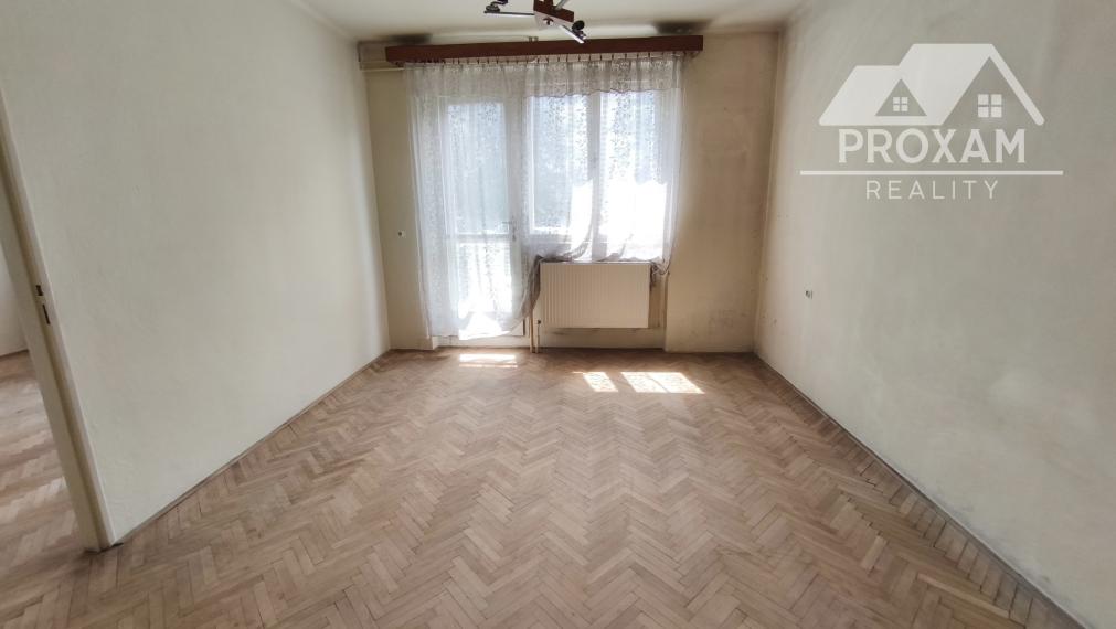 Na predaj priestranný  6-izbový rodinný dom s potenciálom!