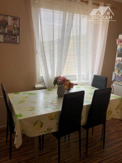 Predaj,3izb.byt s dvomi balkonmi v obci Cinobana