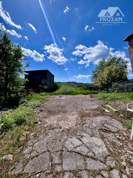 Na predaj rodinný dom s projektom na rekonštrukciu v Mýtnej