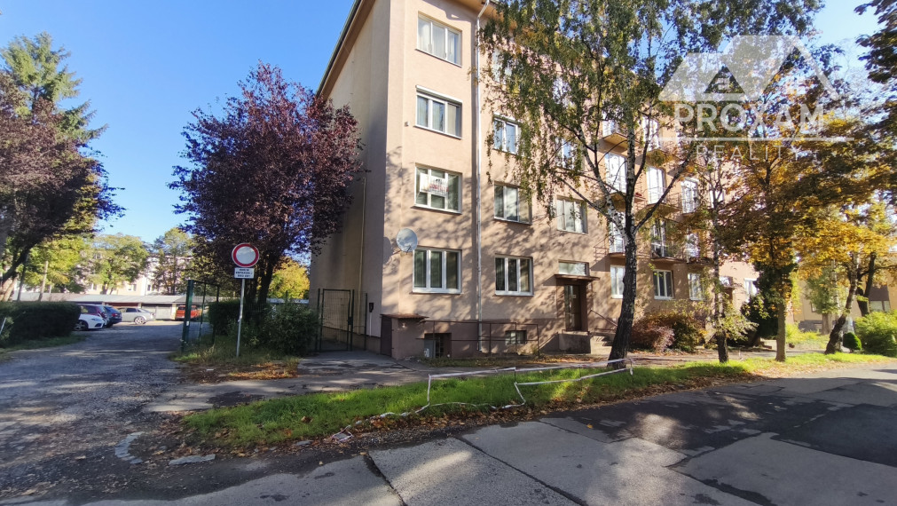 Trojizbový byt v blízkom centre