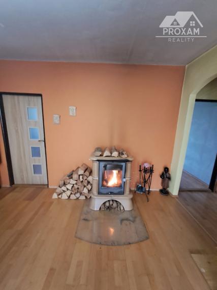 Veľkometrážny ,trojizbový byt s garážou v Čachticiach