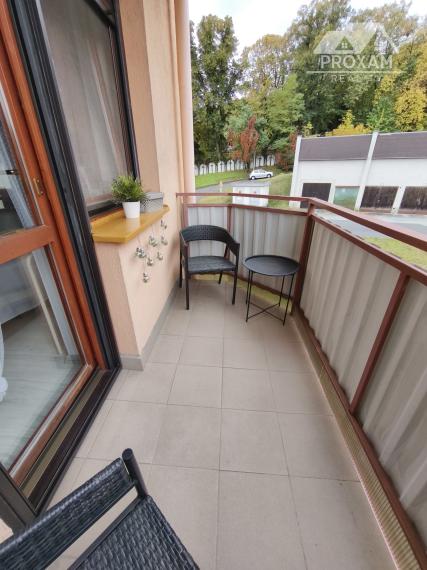 Veľkometrážny 4-izbový byt s dvomi balkónmi a vlastným kúrením