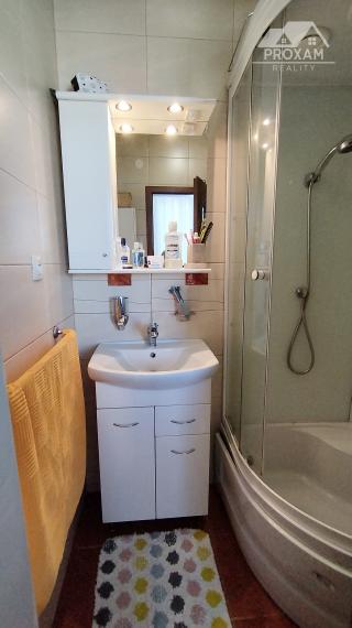 PREDAJ ZARIADENÝ 3 IZB. BYT S LOGGIOU