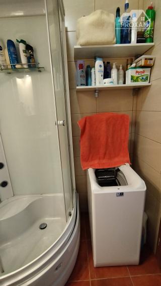 PREDAJ ZARIADENÝ 3 IZB. BYT S LOGGIOU