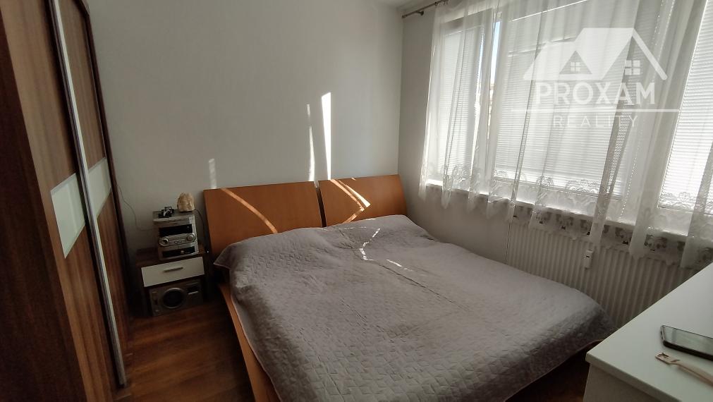 PREDAJ ZARIADENÝ 3 IZB. BYT S LOGGIOU