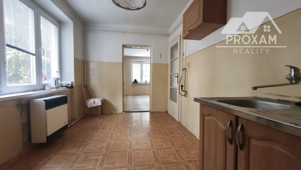 Predaj,tehlový 2izb.byt s balkonom v širšom centre Lučenca