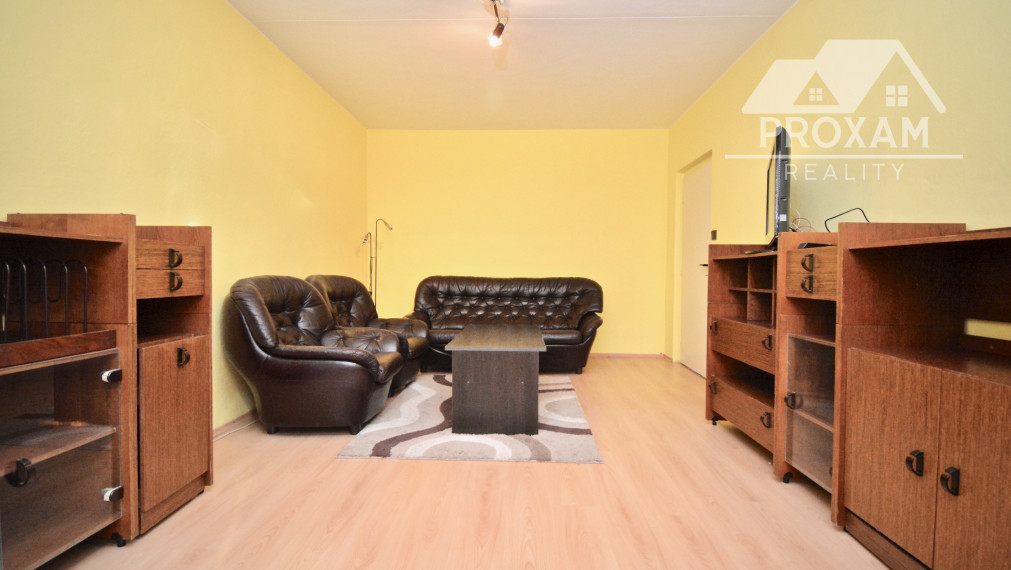 Predaj 3-izbového bytu v Lučenci, čiastočná rekonštrukcia, balkón,