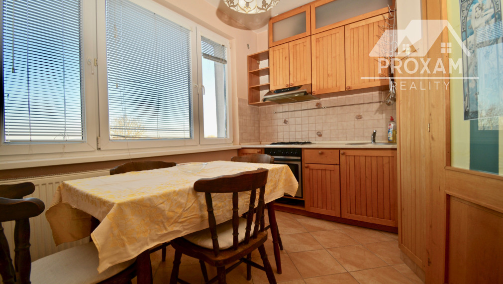 Predaj 3-izbového bytu v Lučenci, čiastočná rekonštrukcia, balkón,