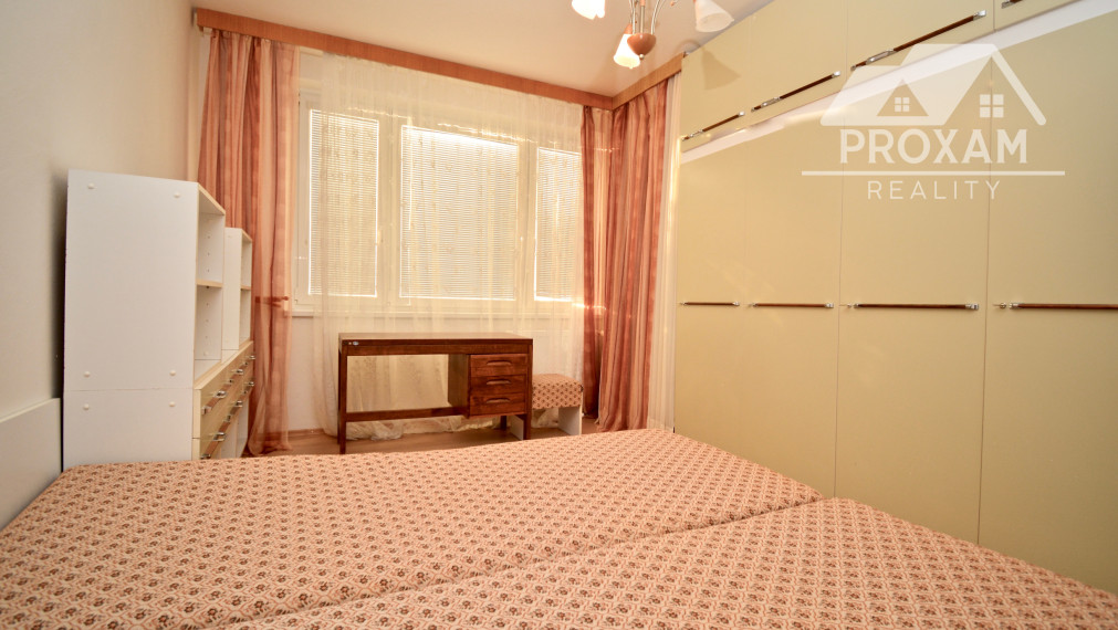 Predaj 3-izbového bytu v Lučenci, čiastočná rekonštrukcia, balkón,