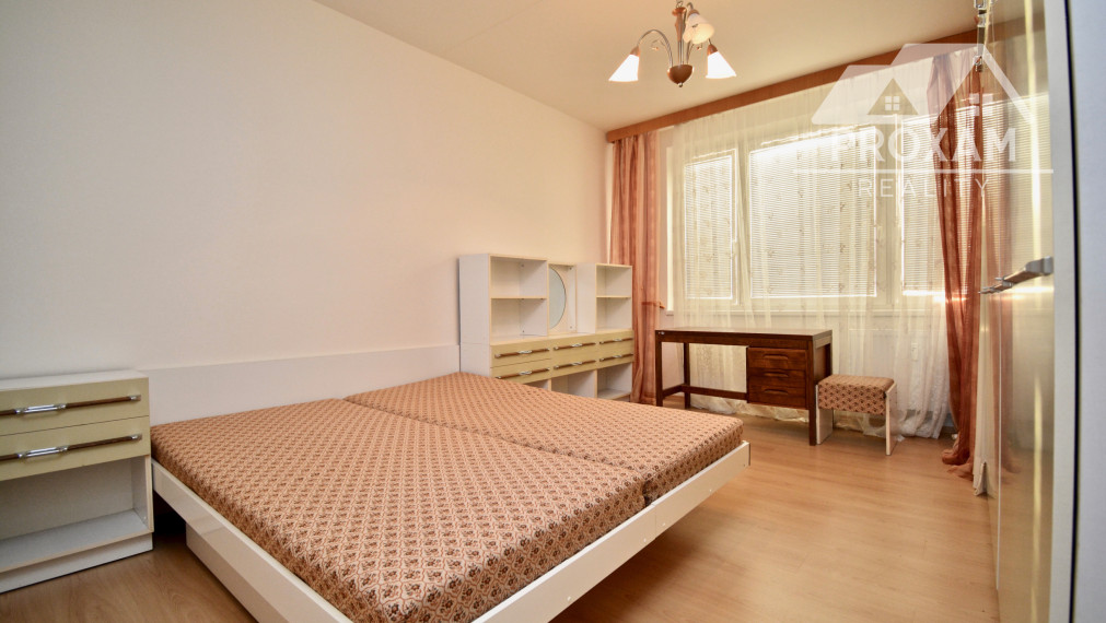 Predaj 3-izbového bytu v Lučenci, čiastočná rekonštrukcia, balkón,