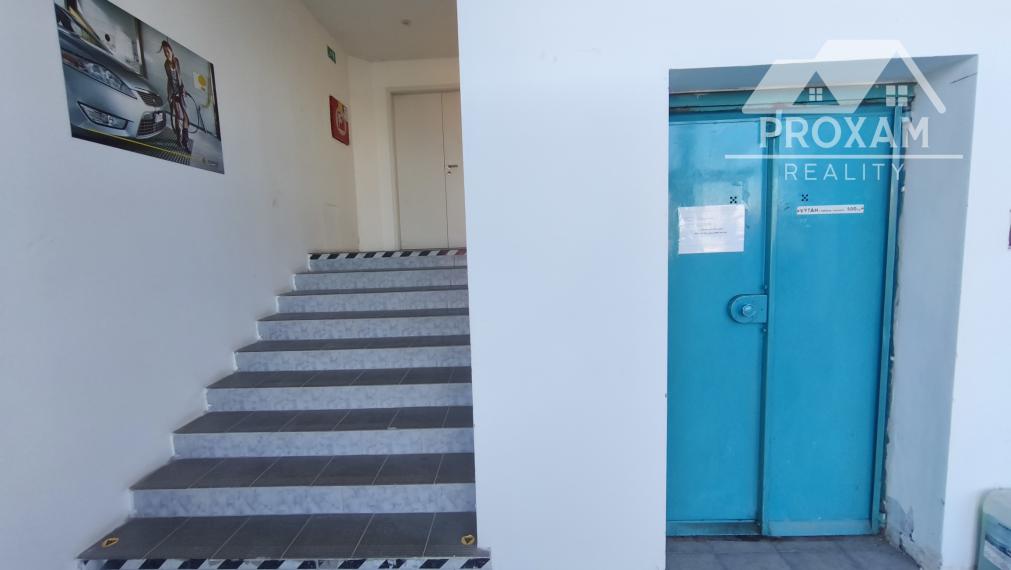 NA PREDAJ prevádzková budova, pozemok 3294m2