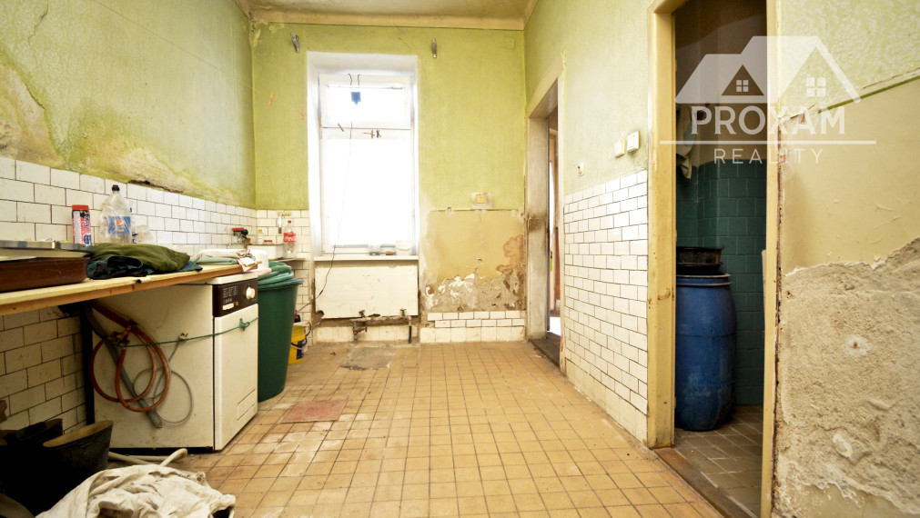 Ponuka na predaj: Rodinný dom v širšom centre mesta Lučenec