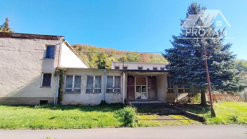 Rozsiahla budova za výhodnú cenu!