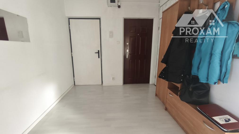 PREDAJ 3,5 izbový byt v centre mesta s potenciálom, ktorý si zamilujete