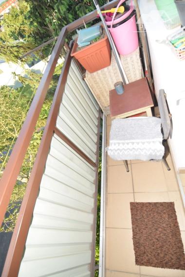 Na predaj dvojizbový byt s balkónom. + garáž