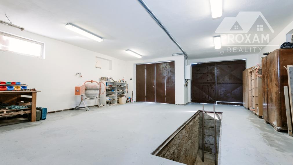 Predaj domu v Lučenci s možnosťou podnikania. Znížená cena.