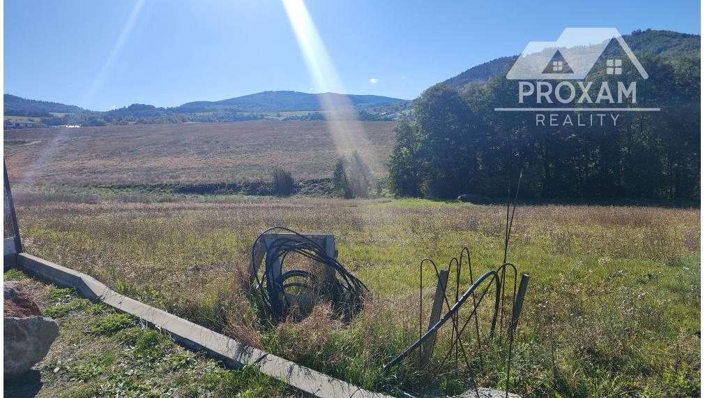 Na predaj stavebný pozemok v obci Stožok