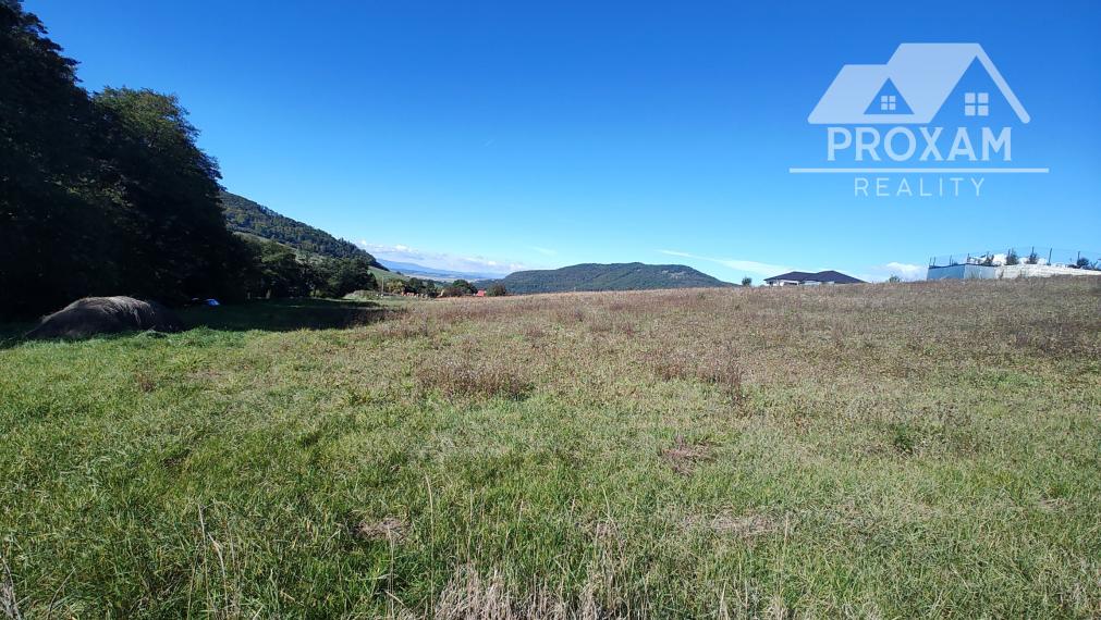 Na predaj stavebný pozemok v obci Stožok