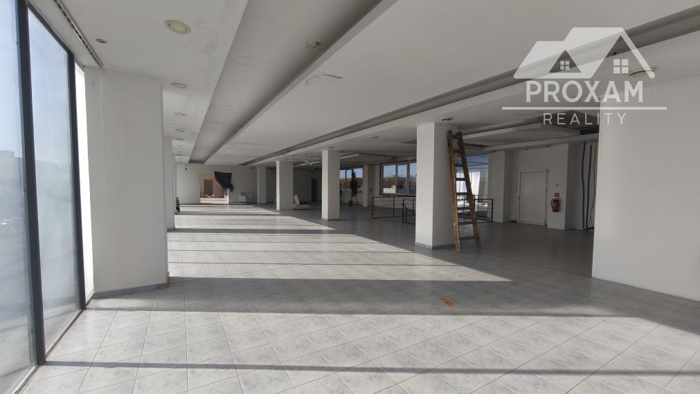 NA PREDAJ prevádzková budova, pozemok 3294m2