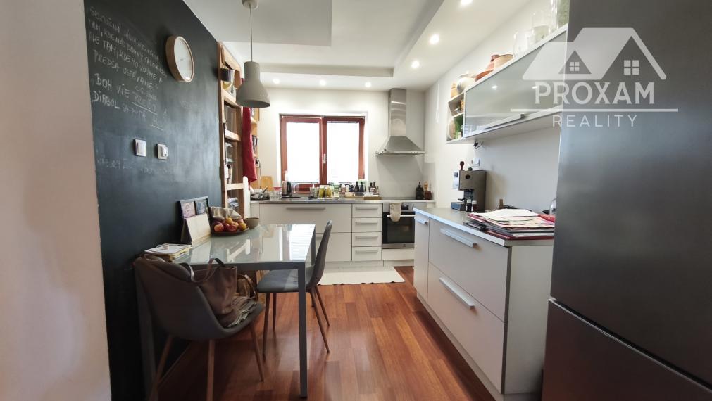 Dvojizbový byt v centre mesta