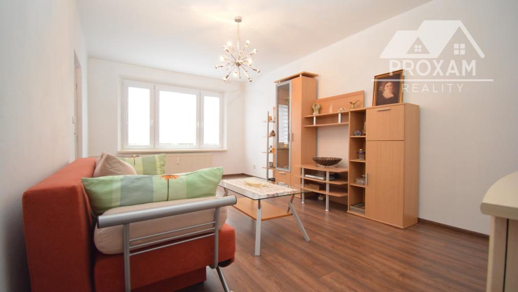 2-izbový byt s presklenenou loggiou – Lučenec, Rúbanisko II