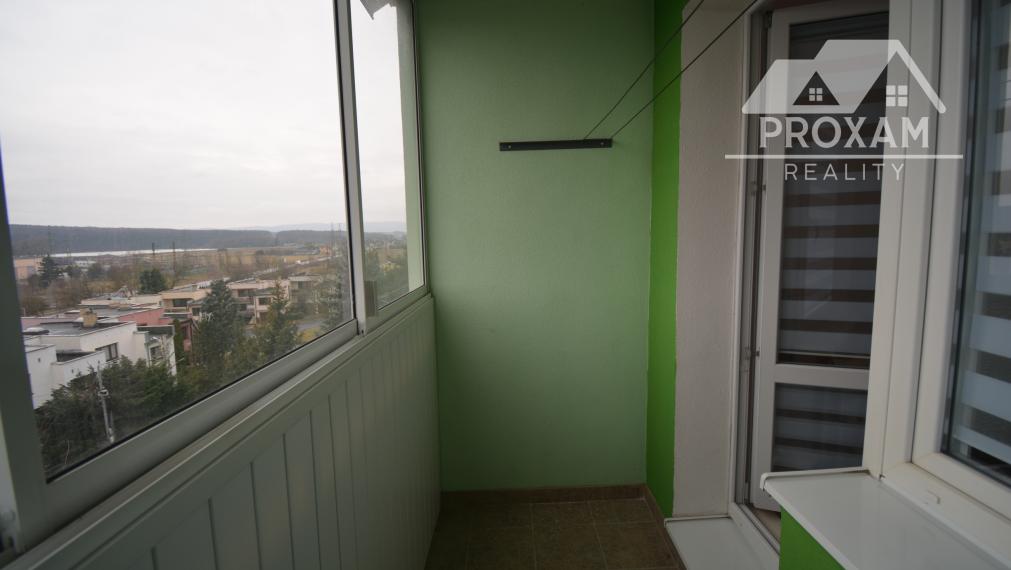 2-izbový byt s presklenenou loggiou – Lučenec, Rúbanisko II