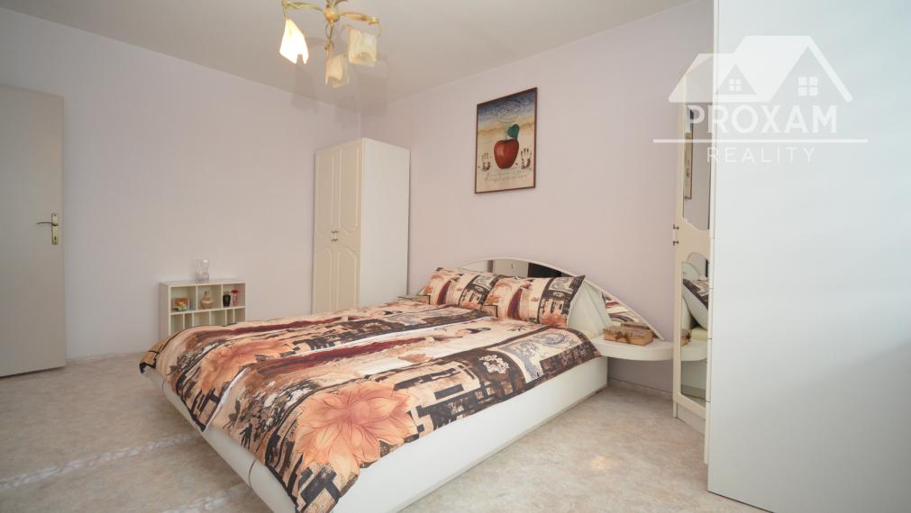 2-izbový byt s presklenenou loggiou – Lučenec, Rúbanisko II