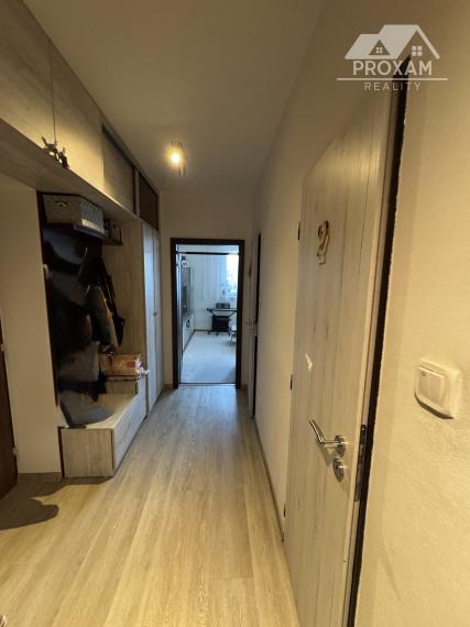 EXKLUZÍVNE- 3-izbový byt po kompletnej rekonštrukcii Sásová – Banská Bystrica