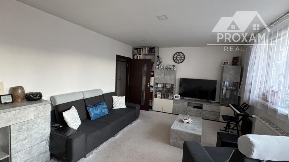 EXKLUZÍVNE- 3-izbový byt po kompletnej rekonštrukcii Sásová – Banská Bystrica